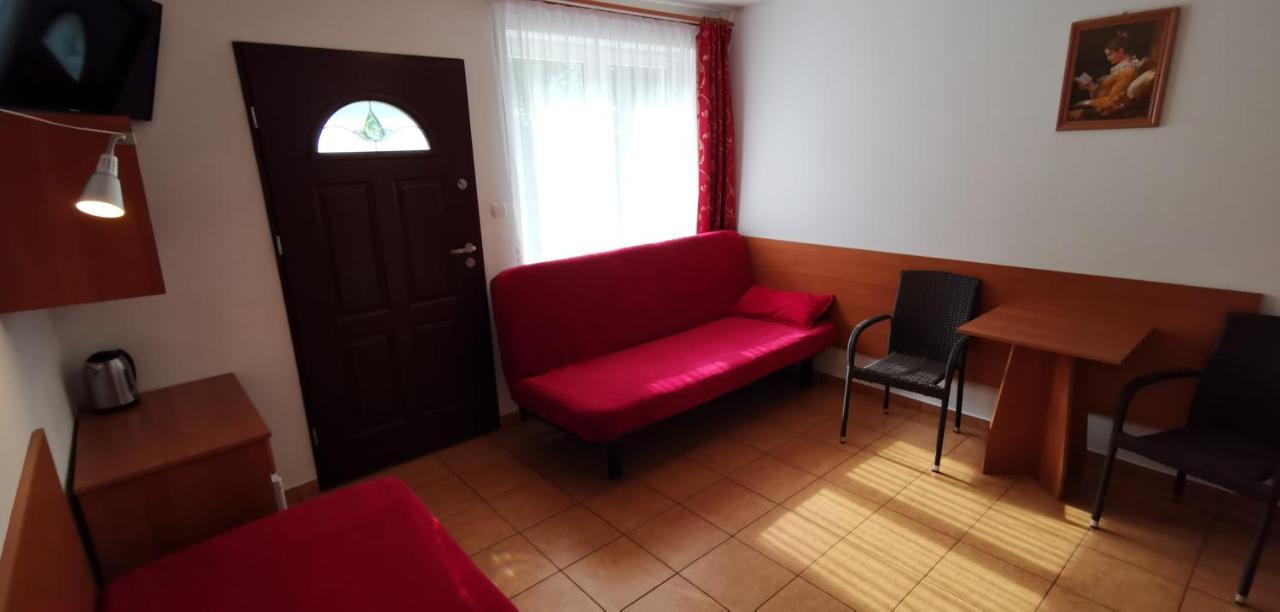 Hotel Pod Filarami Pobierowo Exteriér fotografie