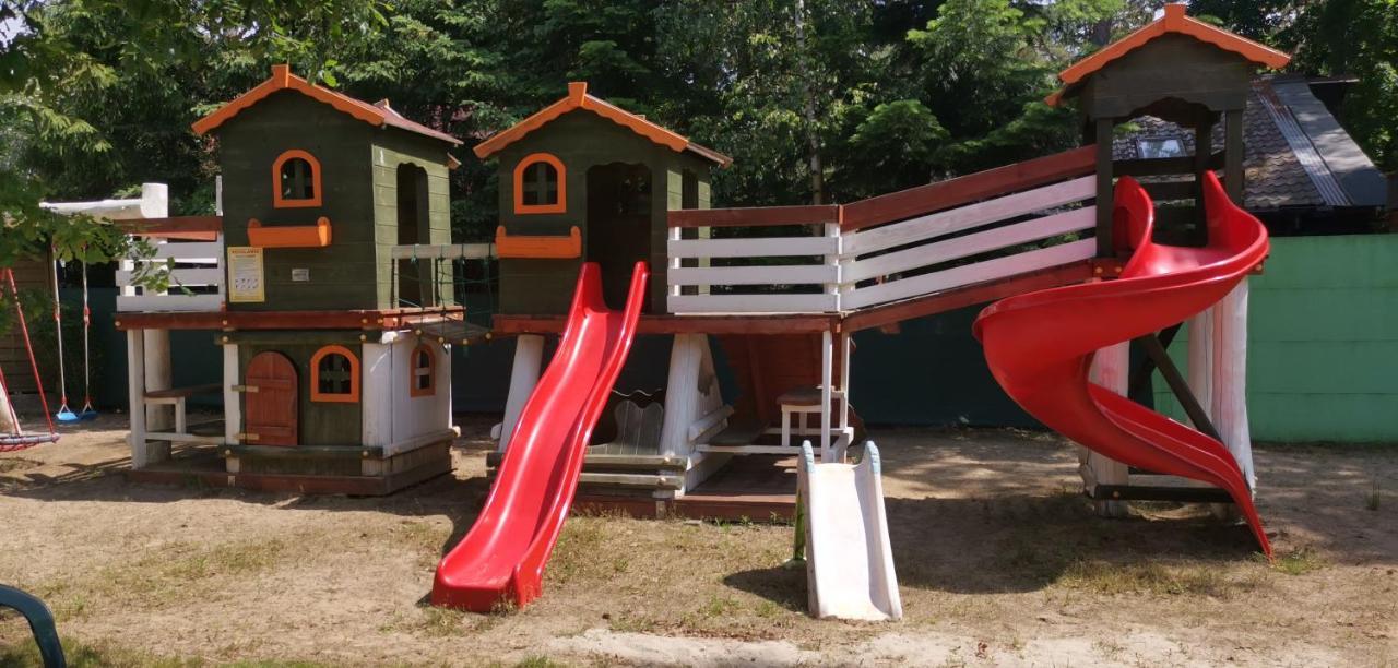 Hotel Pod Filarami Pobierowo Exteriér fotografie