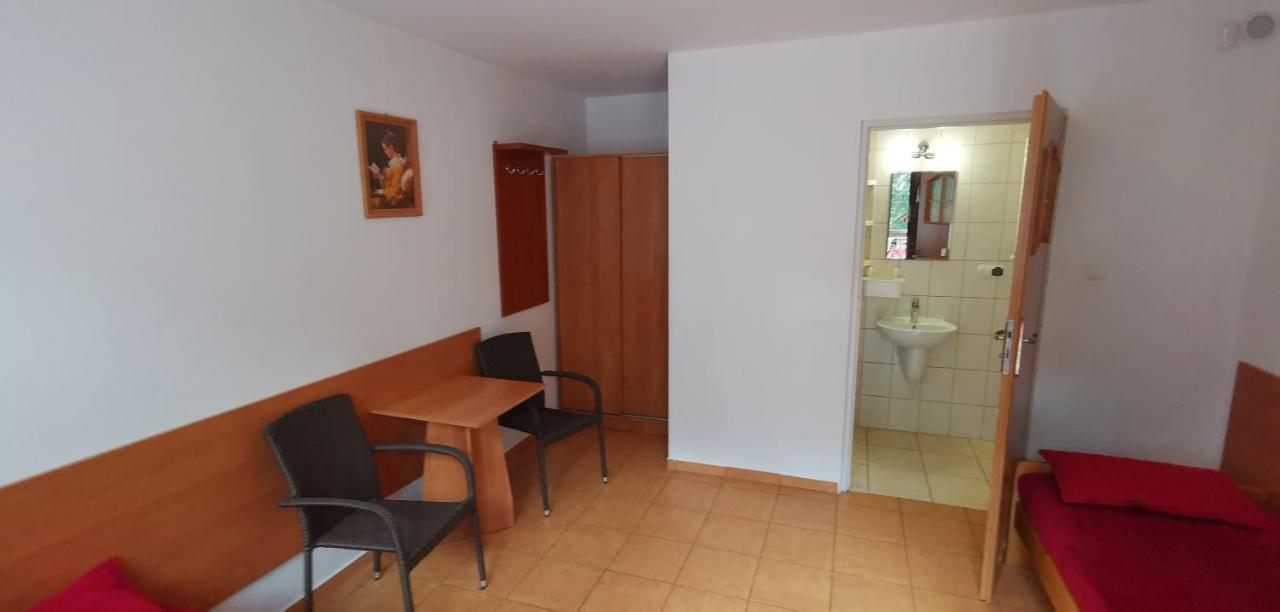 Hotel Pod Filarami Pobierowo Exteriér fotografie
