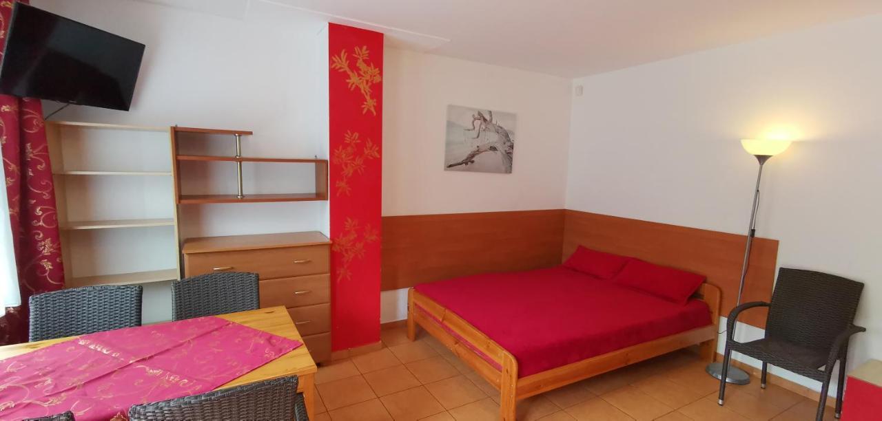 Hotel Pod Filarami Pobierowo Exteriér fotografie